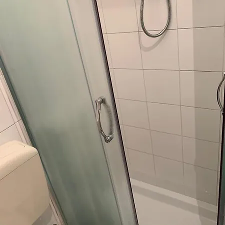 Strada Nuova Apartamento *